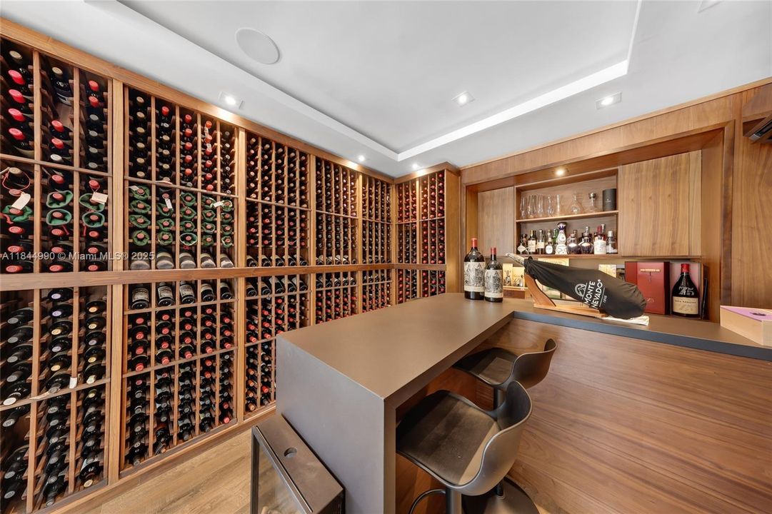 Active With Contract: $2,290,000 (5 beds, 3 baths, 3812 Square Feet)