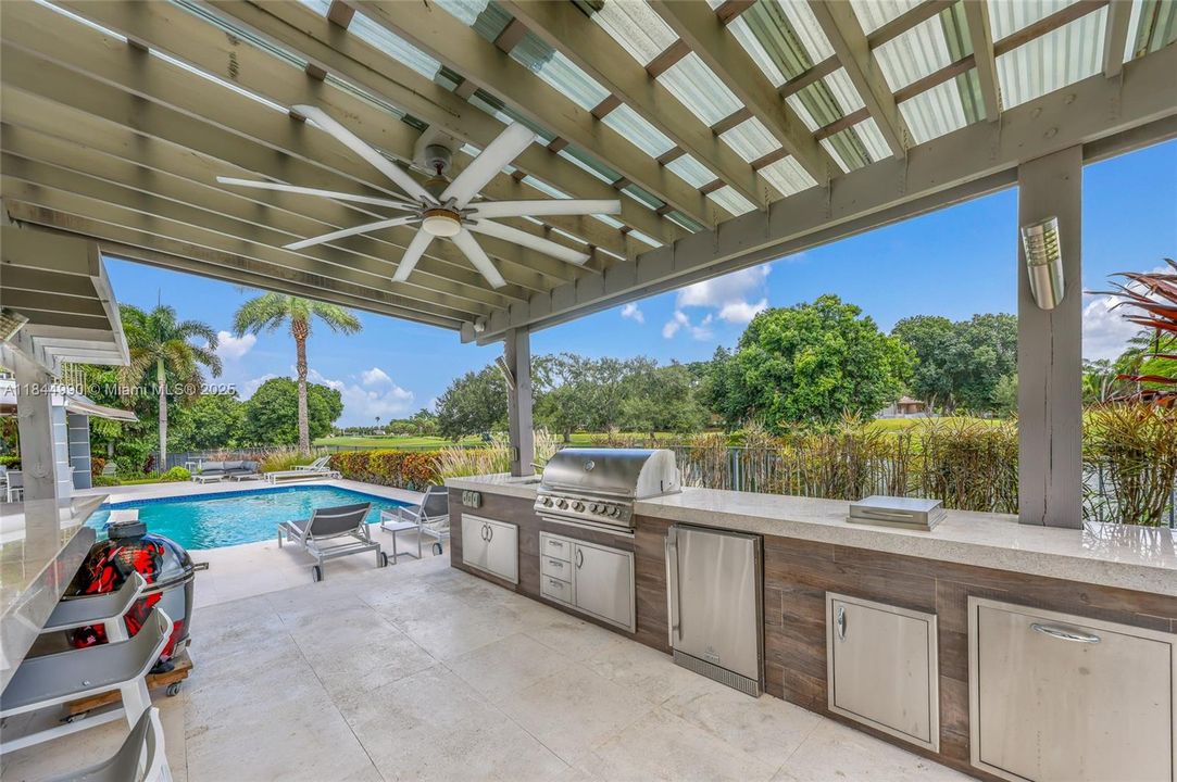 Active With Contract: $2,290,000 (5 beds, 3 baths, 3812 Square Feet)