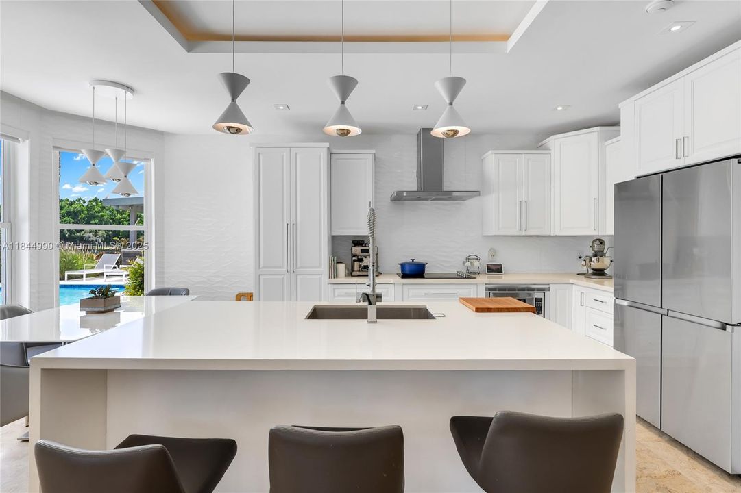 Active With Contract: $2,290,000 (5 beds, 3 baths, 3812 Square Feet)