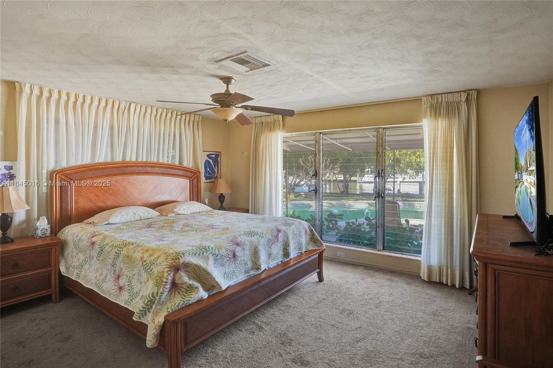 待售: $2,800,000 (3 贝兹, 3 浴室, 1847 平方英尺)