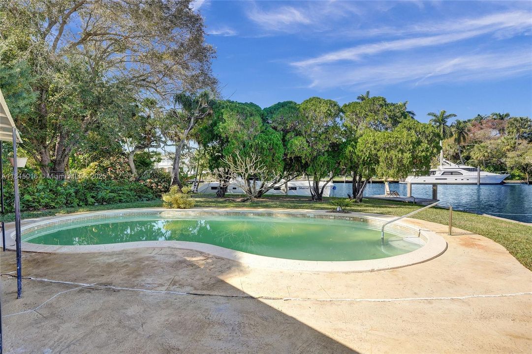 待售: $2,800,000 (3 贝兹, 3 浴室, 1847 平方英尺)