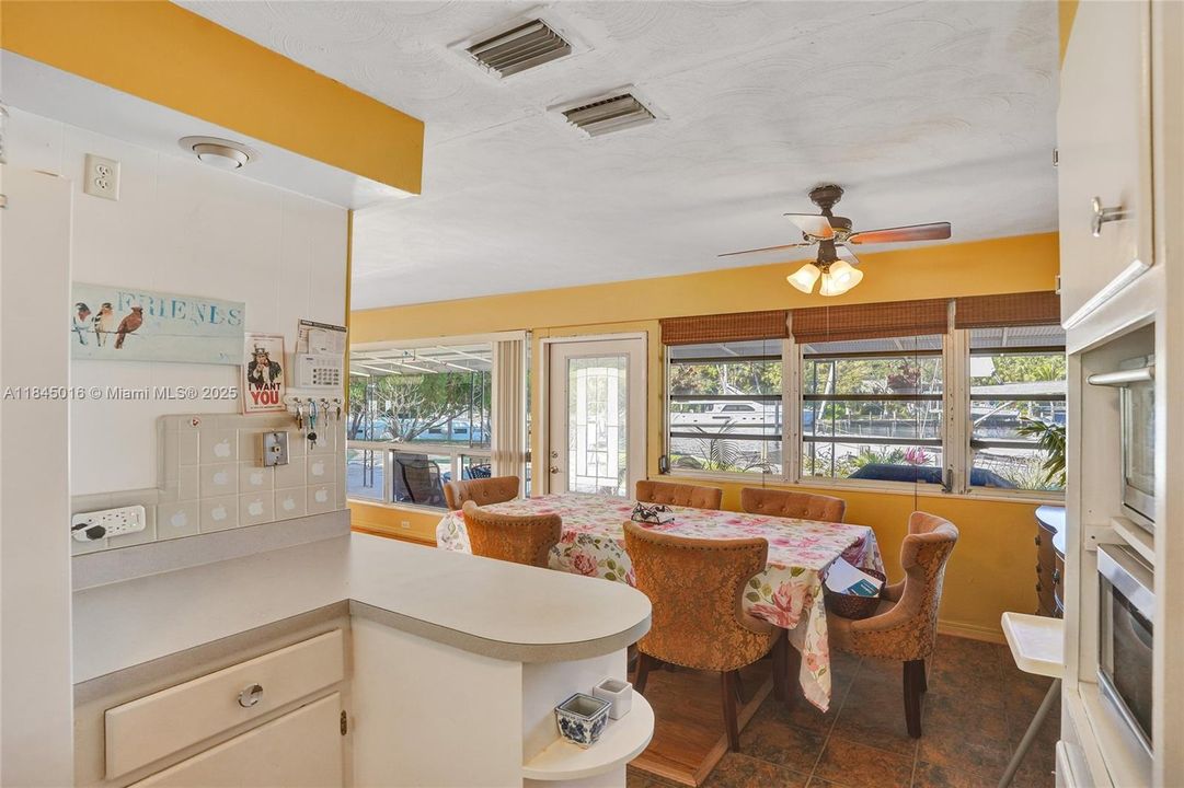 待售: $2,800,000 (3 贝兹, 3 浴室, 1847 平方英尺)