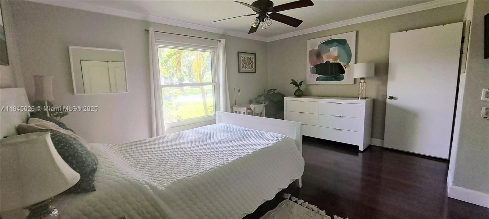 Recently Rented: $4,000 (3 beds, 2 baths, 2112 Square Feet)