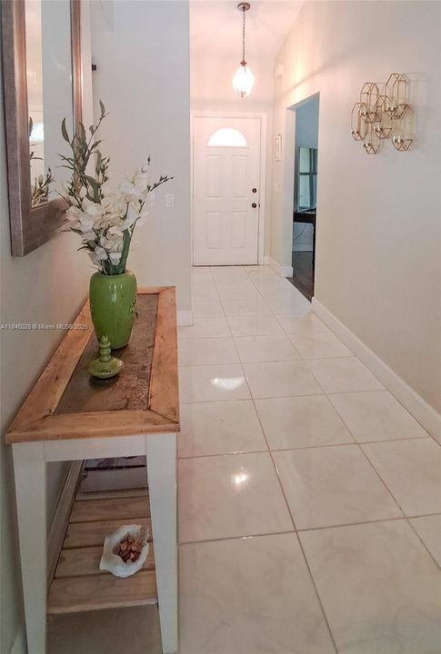 Recently Rented: $4,000 (3 beds, 2 baths, 2112 Square Feet)