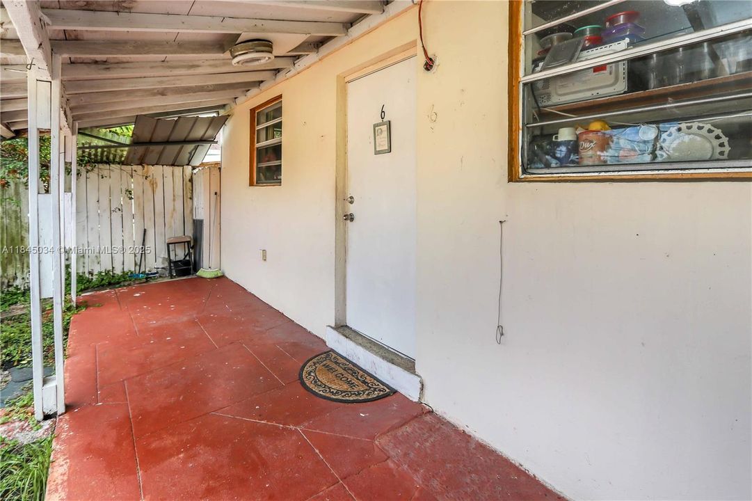 待售: $599,999 (0 贝兹, 0 浴室, 1200 平方英尺)