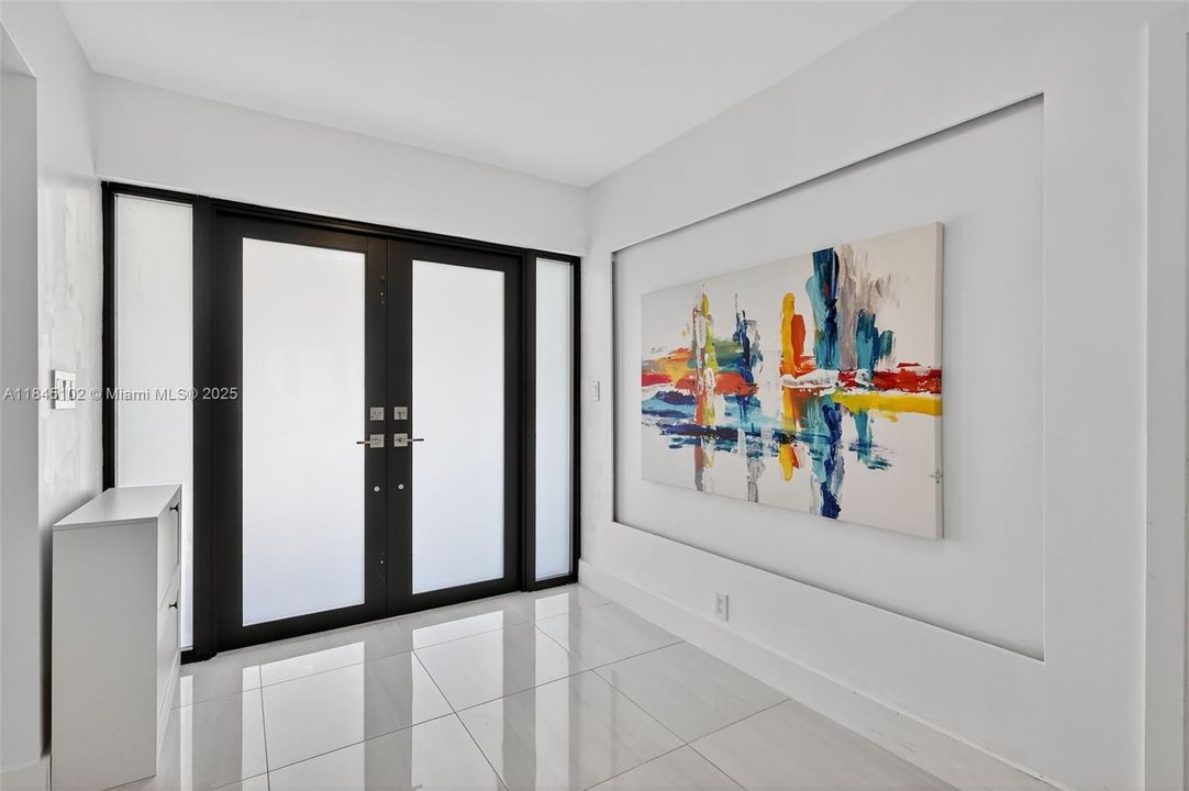 Recently Sold: $1,695,000 (4 beds, 4 baths, 3332 Square Feet)