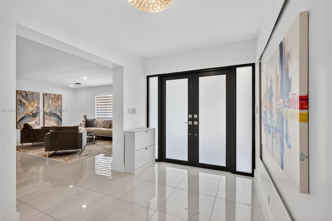 Recently Sold: $1,695,000 (4 beds, 4 baths, 3332 Square Feet)