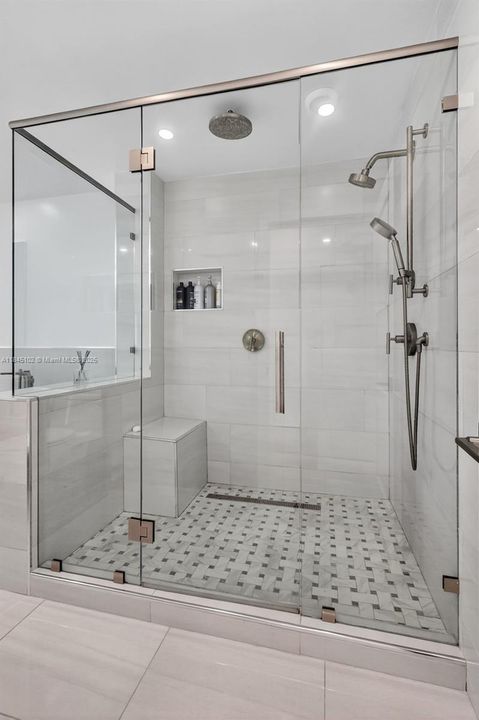 Recently Sold: $1,695,000 (4 beds, 4 baths, 3332 Square Feet)