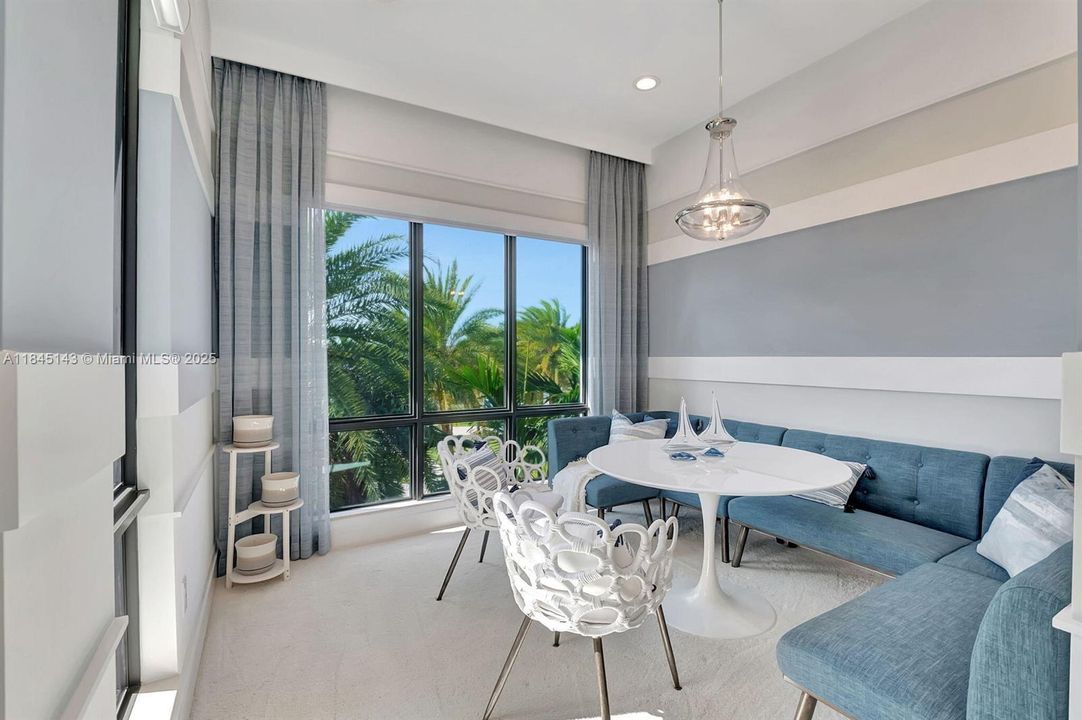 Recently Rented: $50,000 (6 beds, 6 baths, 8083 Square Feet)
