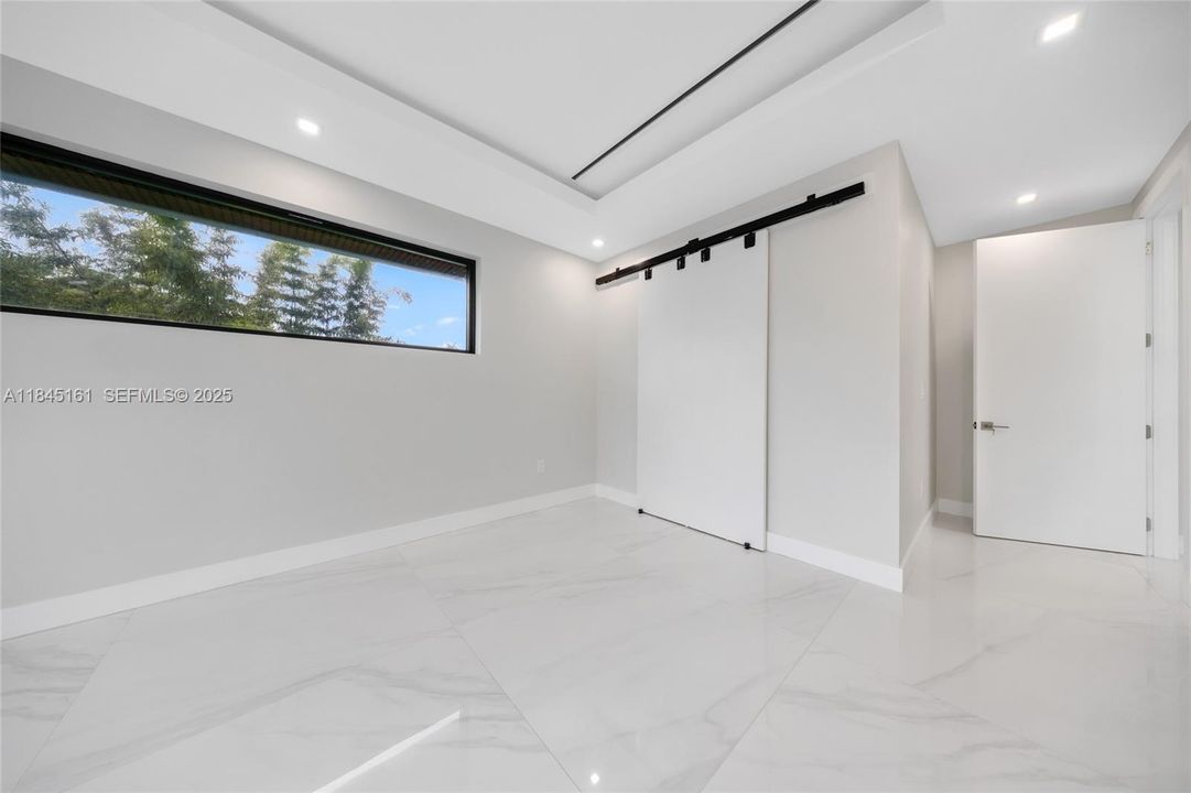 待售: $2,849,000 (5 贝兹, 4 浴室, 3184 平方英尺)