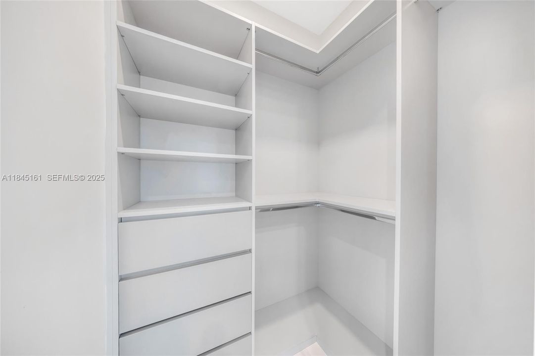 待售: $2,849,000 (5 贝兹, 4 浴室, 3184 平方英尺)