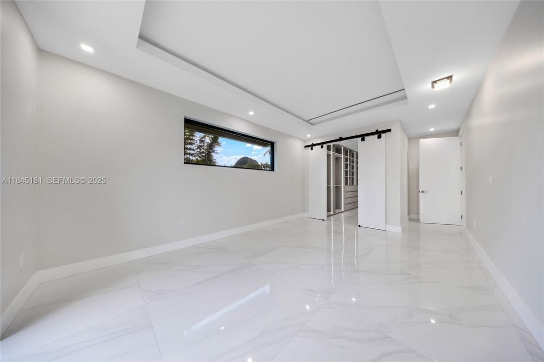 待售: $2,849,000 (5 贝兹, 4 浴室, 3184 平方英尺)