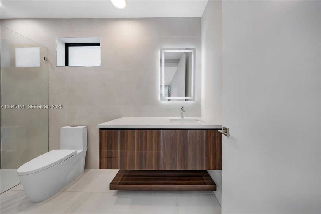 待售: $2,849,000 (5 贝兹, 4 浴室, 3184 平方英尺)