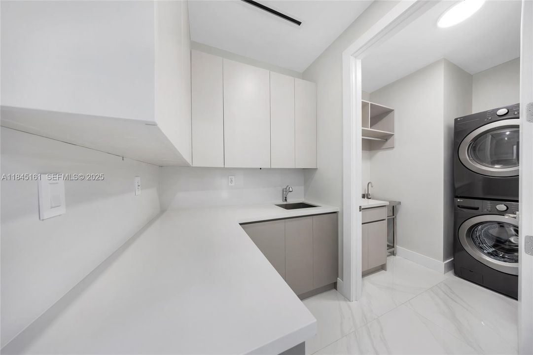 待售: $2,849,000 (5 贝兹, 4 浴室, 3184 平方英尺)