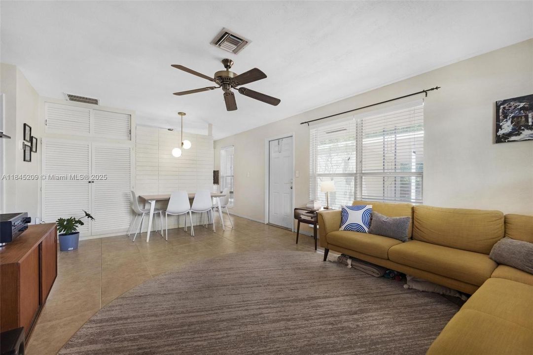 For Sale: $725,000 (0 beds, 0 baths, 1828 Square Feet)