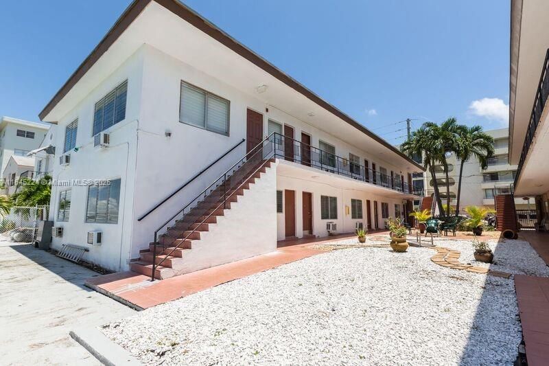 待售: $3,500,000 (0 贝兹, 0 浴室, 0 平方英尺)