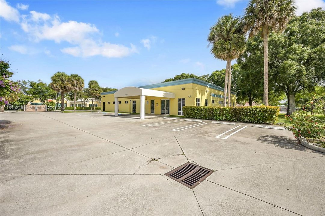 For Sale: $4,100,000 (0 beds, 0 baths, 0 Square Feet)