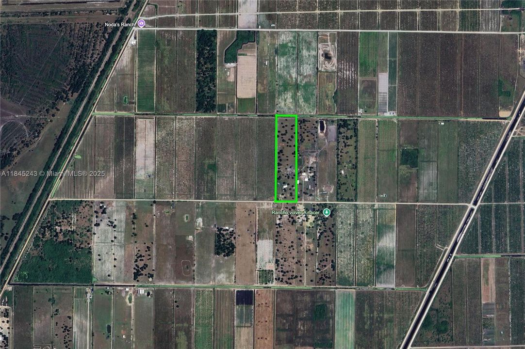 For Sale: $324,900 (1 beds, 1 baths, 476 Square Feet)