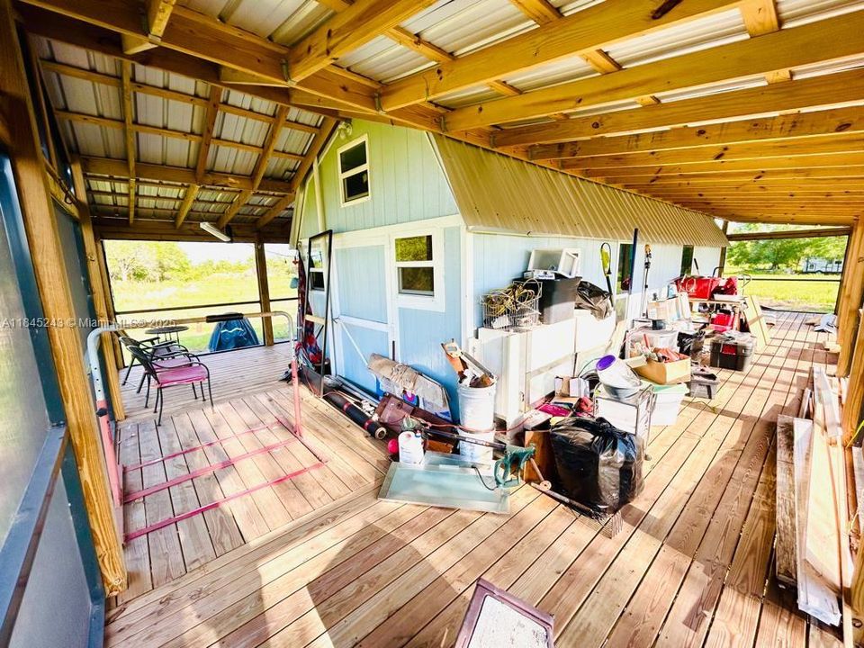 For Sale: $324,900 (1 beds, 1 baths, 476 Square Feet)