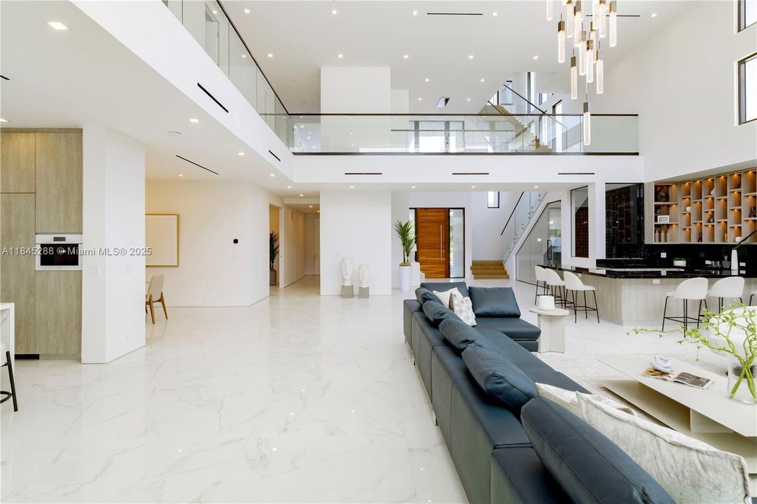 В аренду: $60,000 (7 спален, 9 ванн, 0 Квадратных фут)