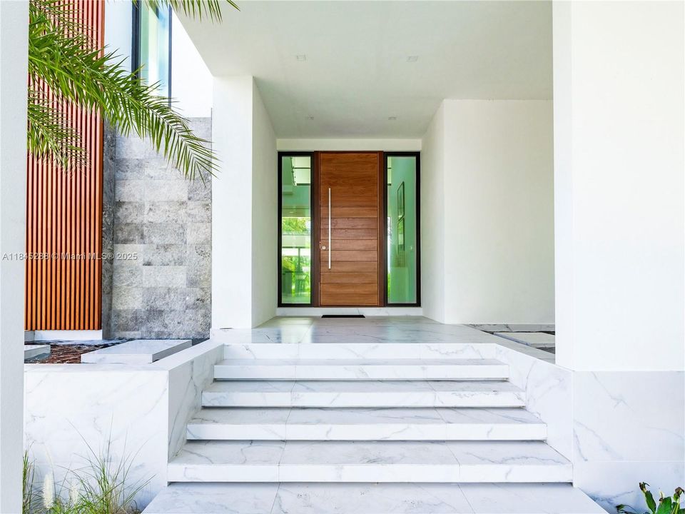 В аренду: $60,000 (7 спален, 9 ванн, 0 Квадратных фут)