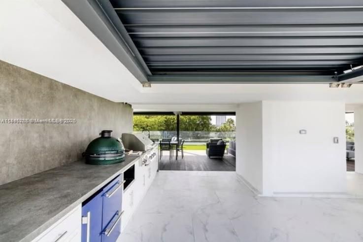 В аренду: $60,000 (7 спален, 9 ванн, 0 Квадратных фут)