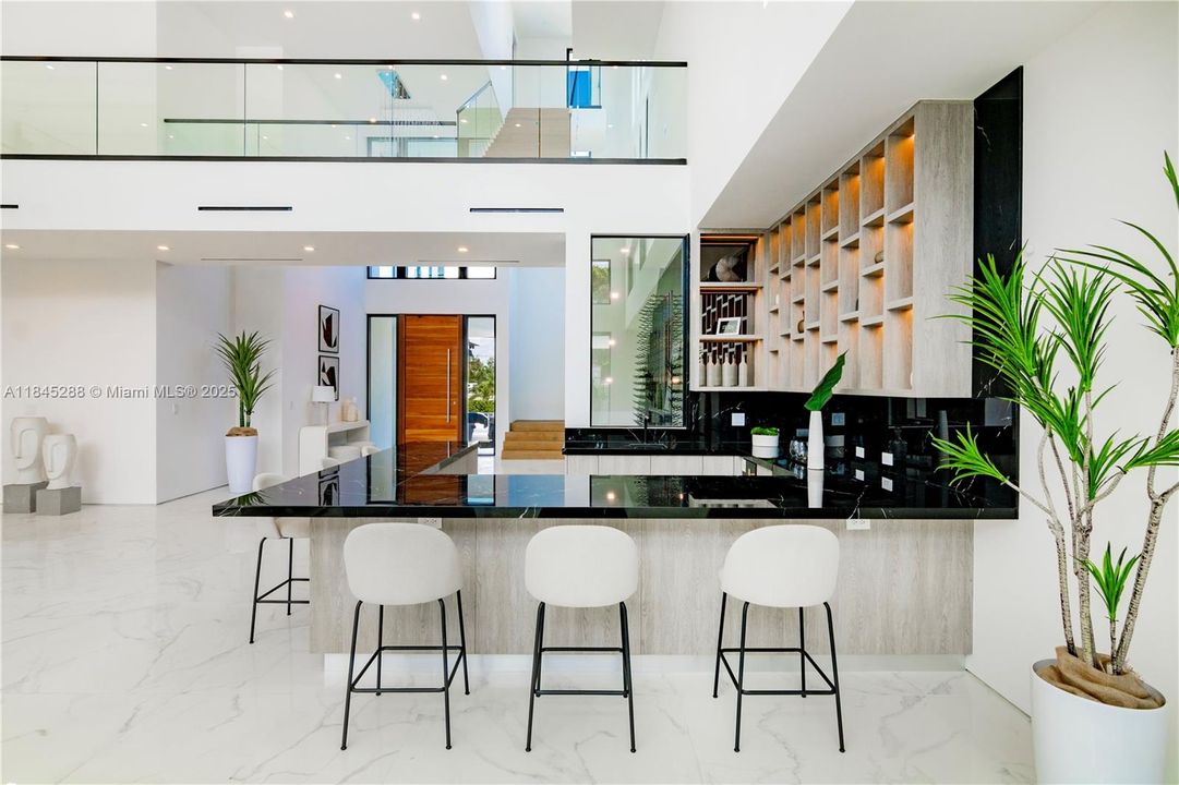 В аренду: $60,000 (7 спален, 9 ванн, 0 Квадратных фут)