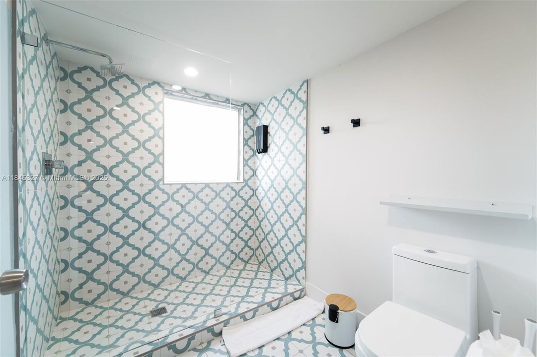 Недавно арендовано: $7,500 (7 спален, 7 ванн, 2702 Квадратных фут)