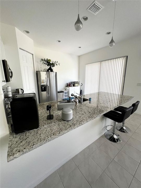 For Rent: $3,300 (3 beds, 2 baths, 1601 Square Feet)