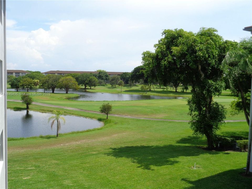 Vendido Recientemente: $145,000 (1 camas, 1 baños, 811 Pies cuadrados)