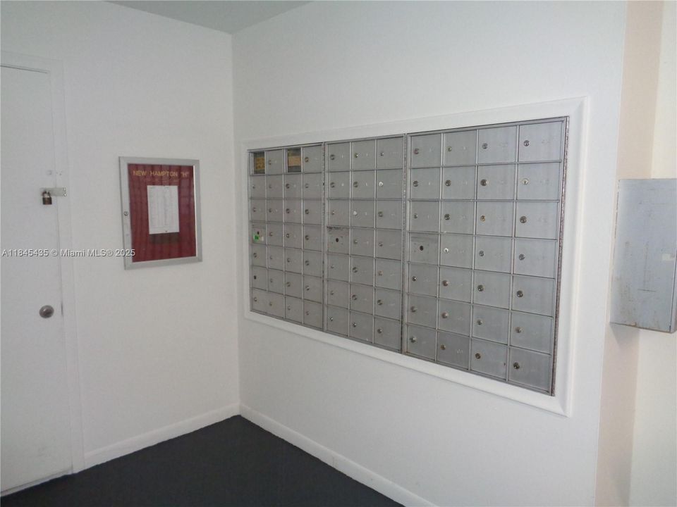 Vendido Recientemente: $145,000 (1 camas, 1 baños, 811 Pies cuadrados)