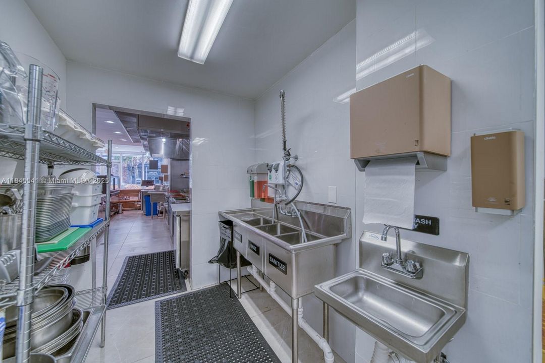 Недавно продано: $150,000 (0 спален, 0 ванн, 0 Квадратных фут)