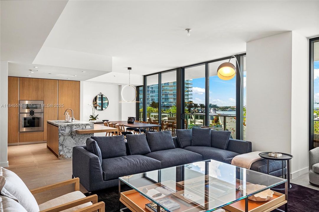 For Sale: $3,600,000 (3 beds, 3 baths, 2335 Square Feet)