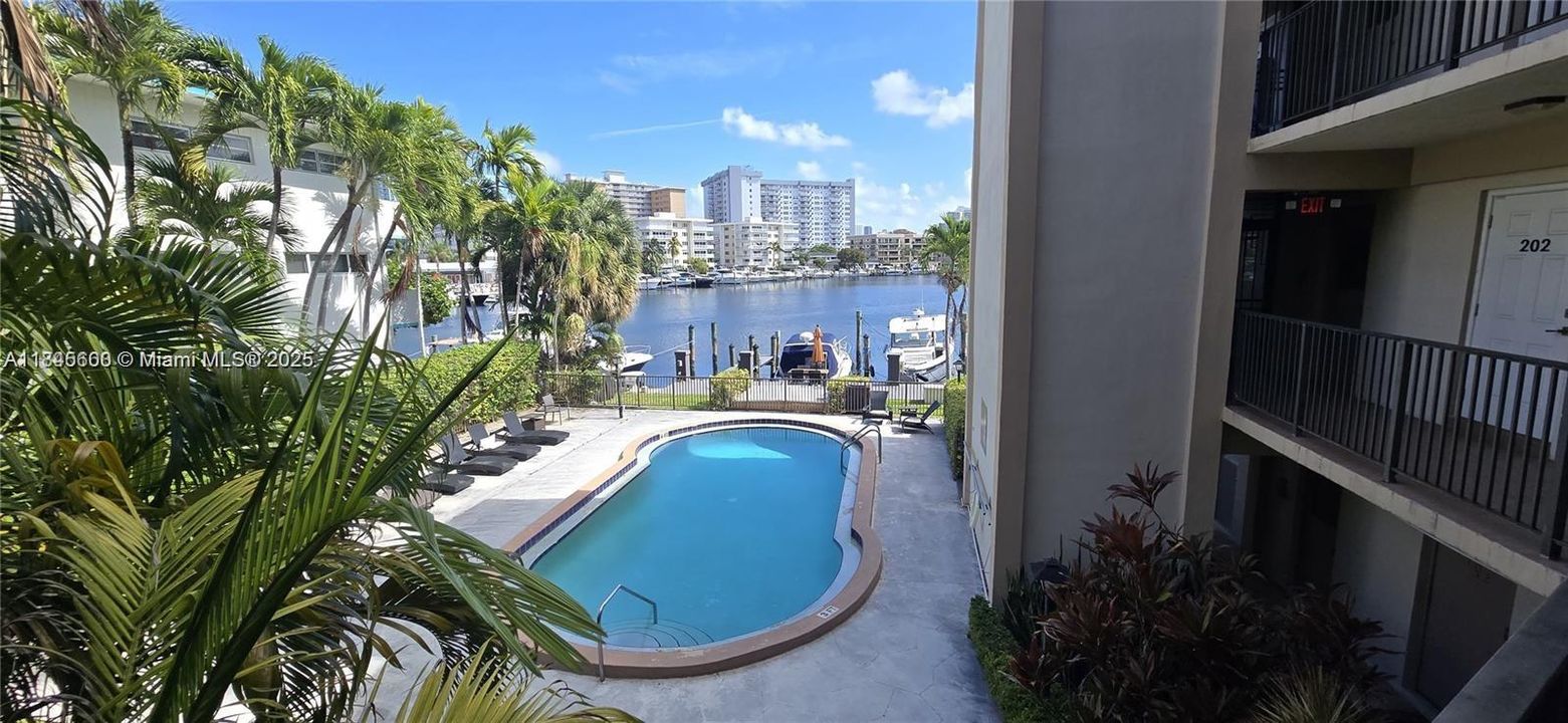 最近售出: $133,000 (1 贝兹, 1 浴室, 513 平方英尺)