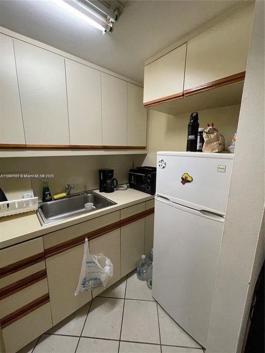 最近售出: $133,000 (1 贝兹, 1 浴室, 513 平方英尺)