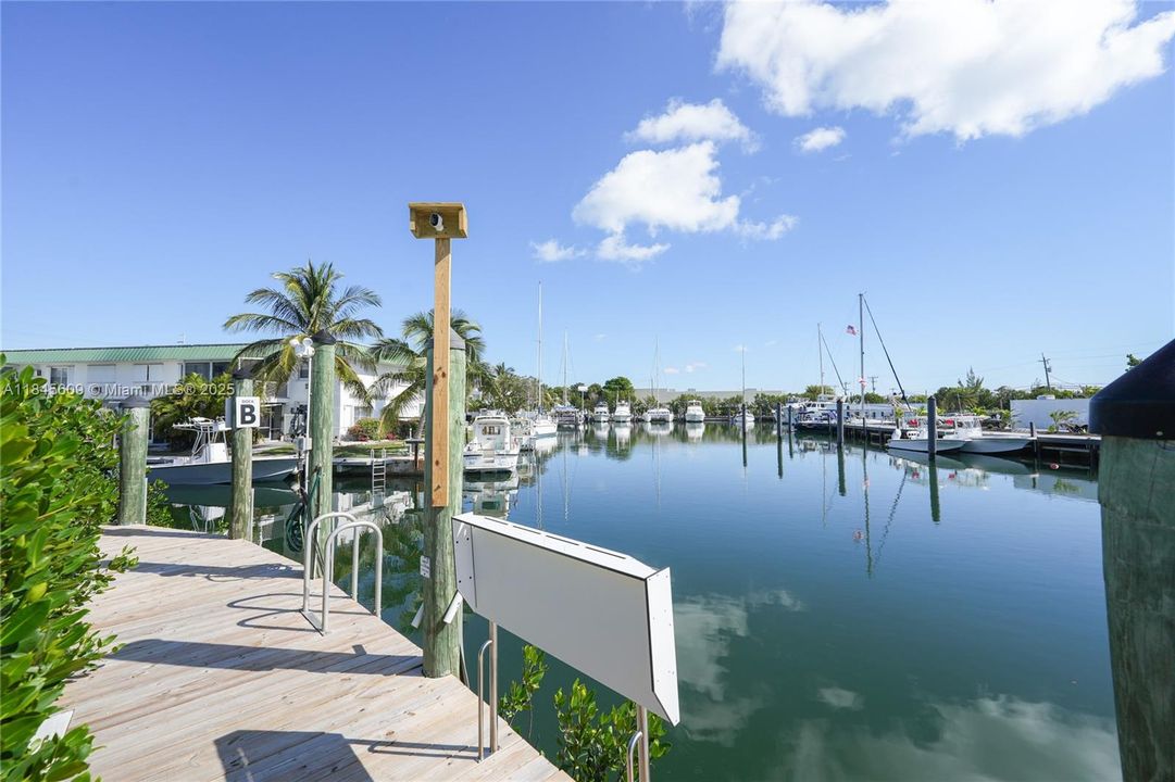 For Sale: $1,399,900 (3 beds, 3 baths, 1481 Square Feet)