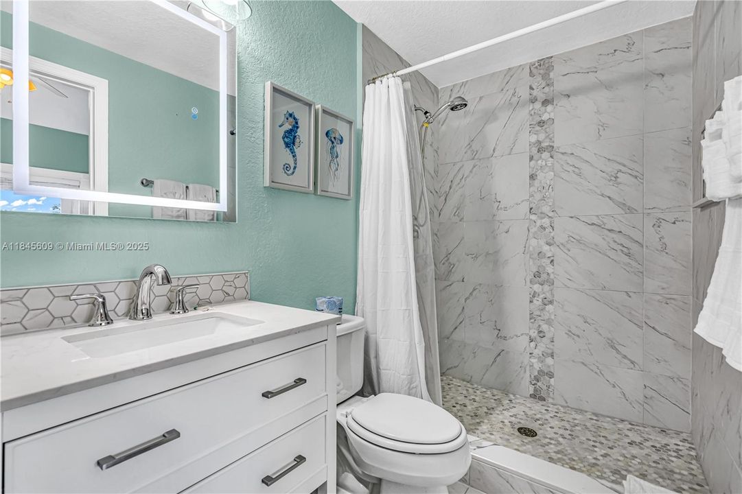 For Sale: $1,399,900 (3 beds, 3 baths, 1481 Square Feet)