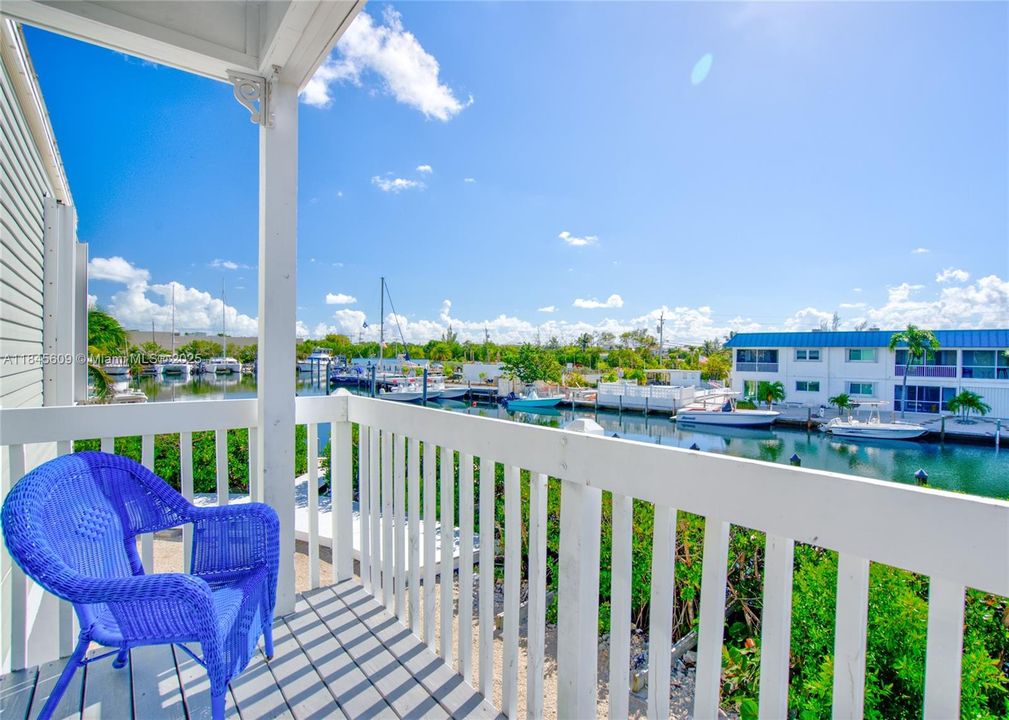 For Sale: $1,399,900 (3 beds, 3 baths, 1481 Square Feet)