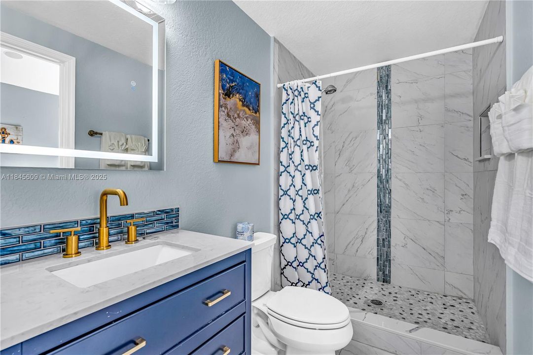 For Sale: $1,399,900 (3 beds, 3 baths, 1481 Square Feet)