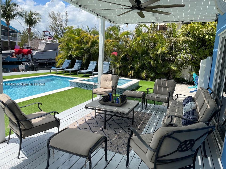 最近租的: $5,999 (4 贝兹, 3 浴室, 1912 平方英尺)