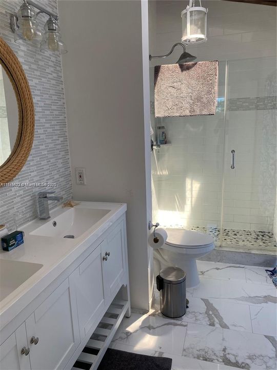 最近租的: $5,999 (4 贝兹, 3 浴室, 1912 平方英尺)