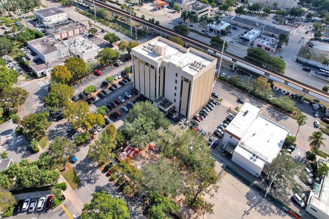 В аренду: $4,539 (0 спален, 0 ванн, 0 Квадратных фут)