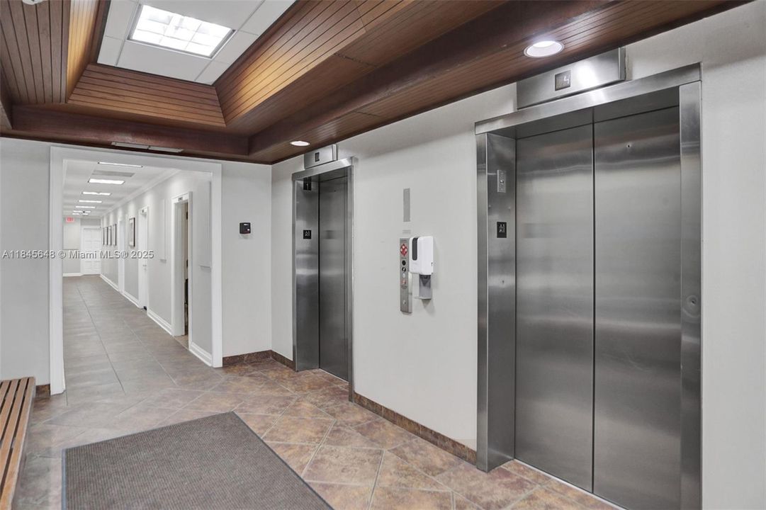 В аренду: $4,539 (0 спален, 0 ванн, 0 Квадратных фут)