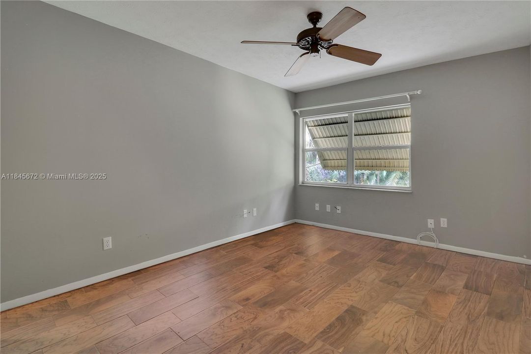 #3 Bedroom-enhanced flooring