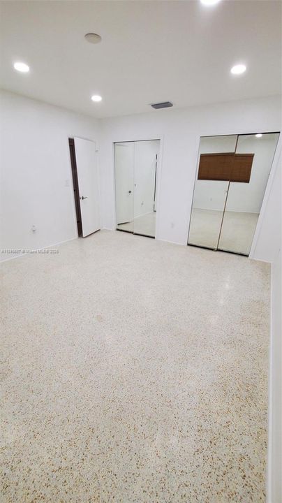 Recently Sold: $599,900 (3 beds, 2 baths, 1912 Square Feet)