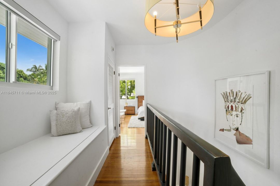 待售: $5,900,000 (4 贝兹, 4 浴室, 3019 平方英尺)