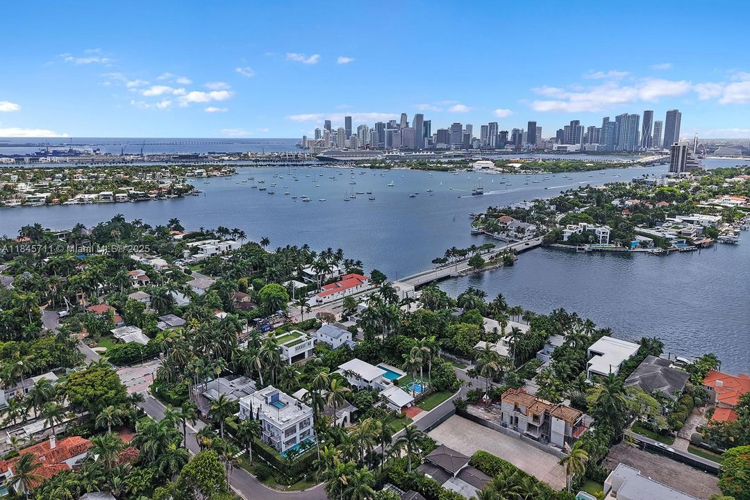 待售: $5,900,000 (4 贝兹, 4 浴室, 3019 平方英尺)