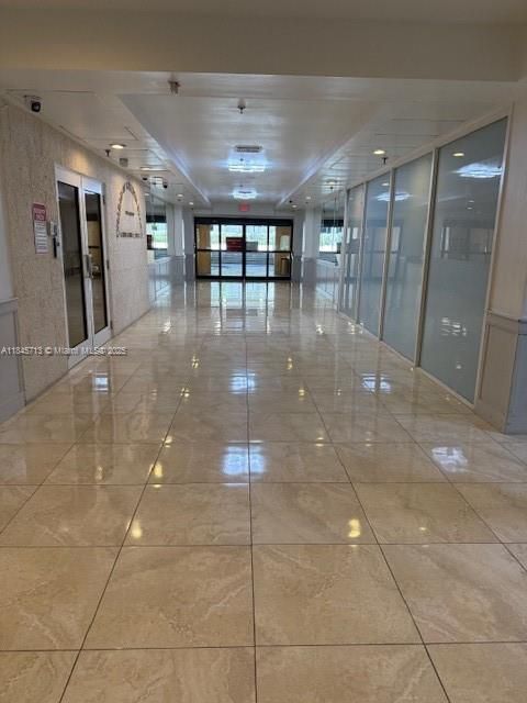 待售: $125,000 (0 贝兹, 1 浴室, 360 平方英尺)