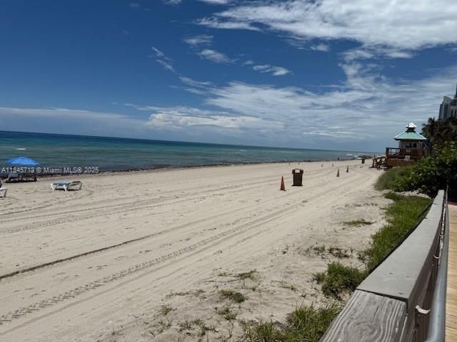 待售: $125,000 (0 贝兹, 1 浴室, 360 平方英尺)