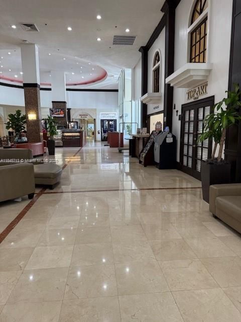 待售: $125,000 (0 贝兹, 1 浴室, 360 平方英尺)